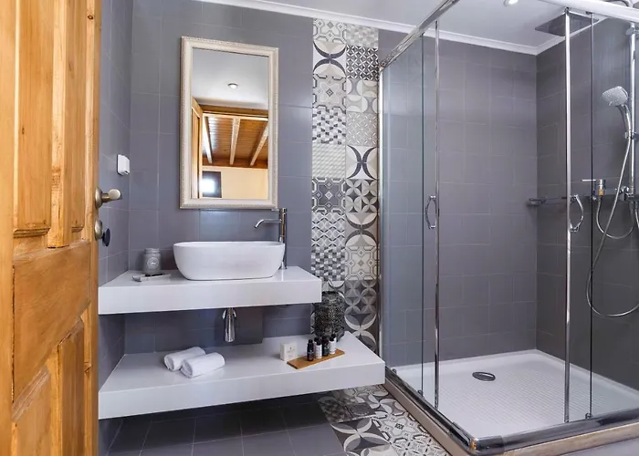 Vista Luxury 린도스